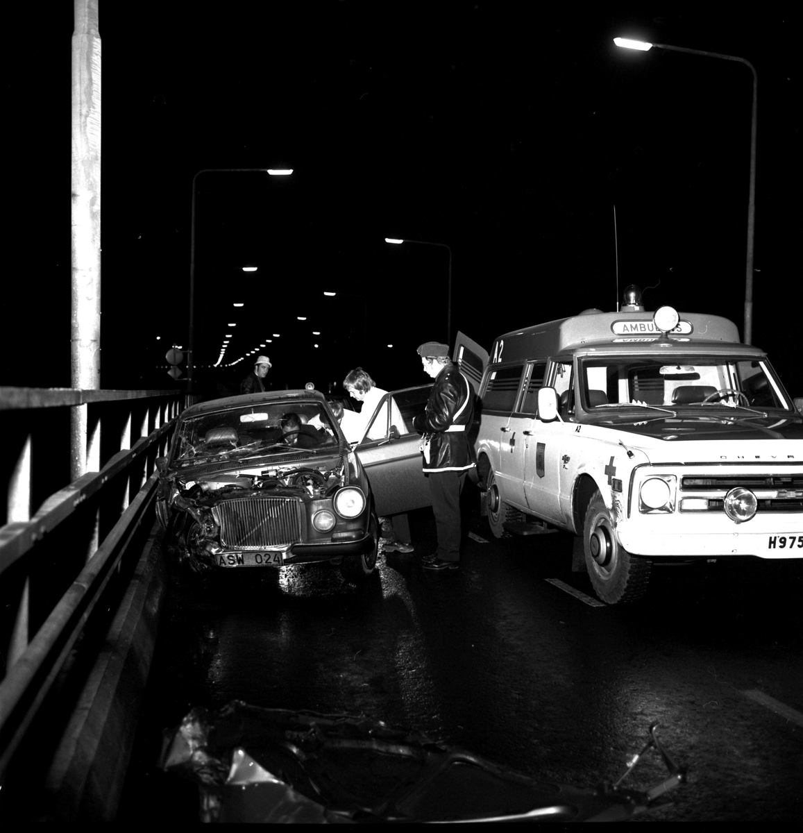 En av de första olyckorna på Ölandsbron.