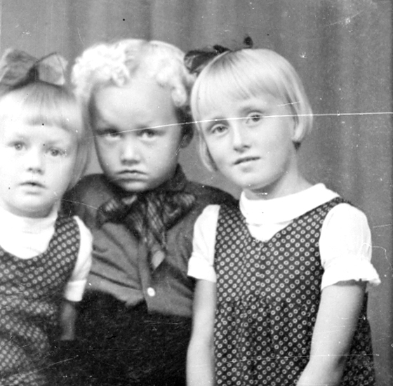 Syskonen Marianne, Per-Åke och Ulla-Britt Wallskog