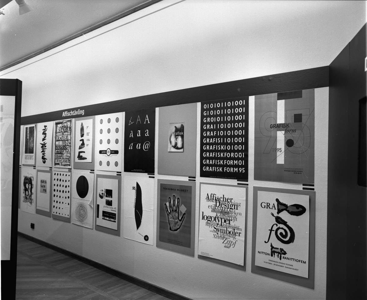 Föreningen Svenska Tecknare firar 40 årsjubileum med en utställning "Grafisk Form" på Tekniska Museet den 18 oktober 1995 - 7 januari 1996. Affischtävling.