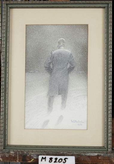 Akvarellmålning på pannå.
Föreställande en man sedd bakifrån, som går i snöyra, lämnande spår efter sig i snön. 
Färgskala i blågrått och vitt.