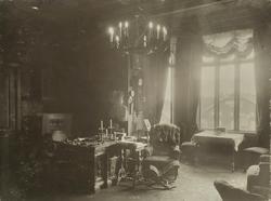 far Harald Chr F Knudtzons kontor.
 Bilde fra Marie Knudtzon