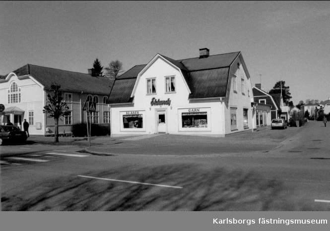 Karlsborg. Eklunds affär utmed Kungsgatan. Foto: Anders Hellmér, år 2001. Neg finns.