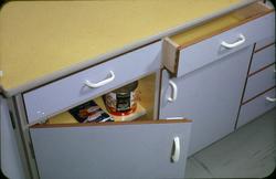 Bilder av respatex i admini. Anretning, oversikt av skap og 