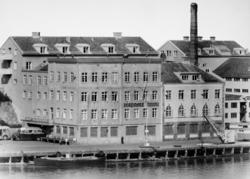 Foto fra Nordmøre meieri på Kirkelandet i Kristiansund. Stor