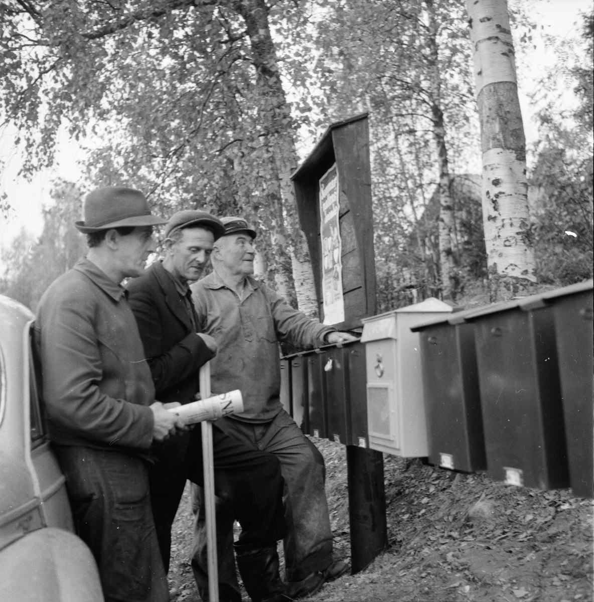 Röstbo.
Posten läggs ned.
30/9 1958