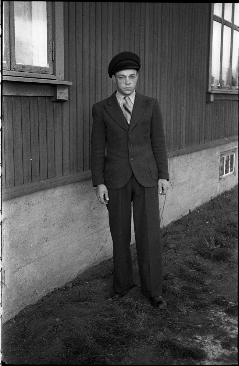 Portrett av Nils Gihleengen 1942.