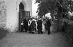 Fra bryllupet til Ingrid Lund og Carl Oskar Hagen 24/8-1946.