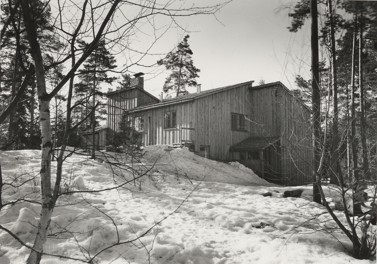 Enebolig for byråsjef Totland [Fotografi]