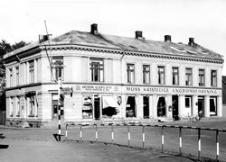 Jeløgata 4 i Moss. Bygning bygd ca. 1900. Den huset i 1958 M