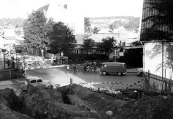 Jeløgata mot Grand hotell i Moss, september 1960. Jernbaneov