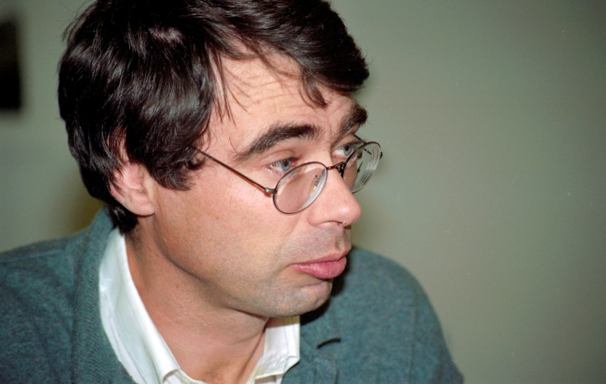 Follo Politikammer - raskere behandling av voldsaker. Politiinspektør Dymbe og politifullmektig Dyvik.