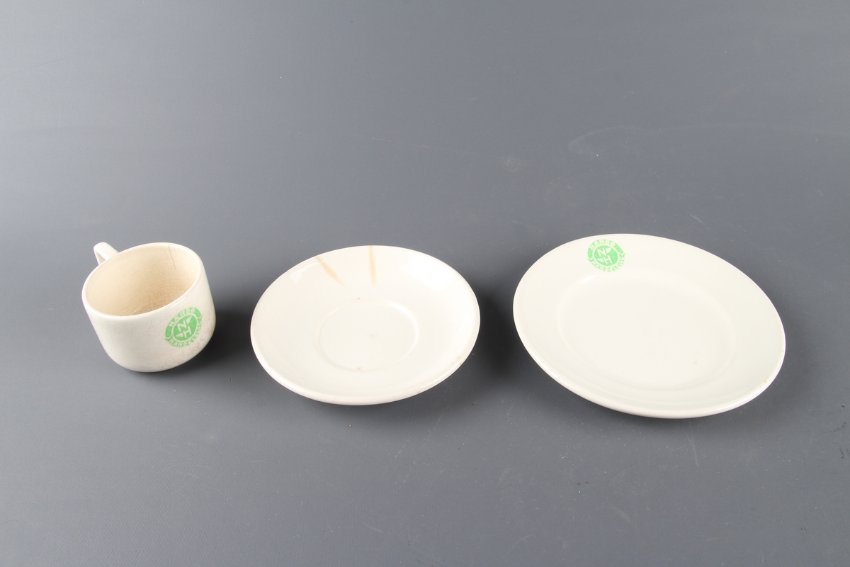 Kaffeservise bestående av asjett, kaffekopp med underskål