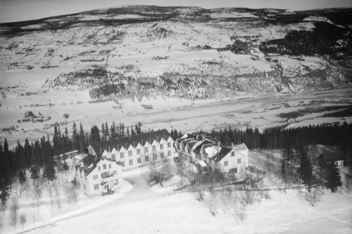 Tofte Hotell, Hundorp, også kalt Tofte Høilids Hotel og Tofte sanatorium