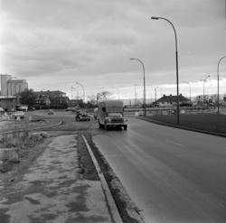 Trondhjemsveien.Rundkjøringen ved Sinsen. Oktober 1962.