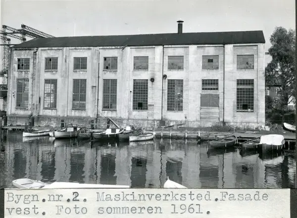 Bygg nr. 2 - I ved LMV