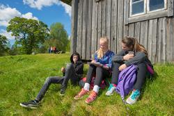 Skoleelever på Oppistun Børli, arrangement i regi av Kongsvi