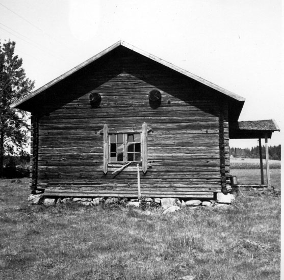 Rökstuga, nedersta gården i Flatåsen, Nikkela 29/7 1948.