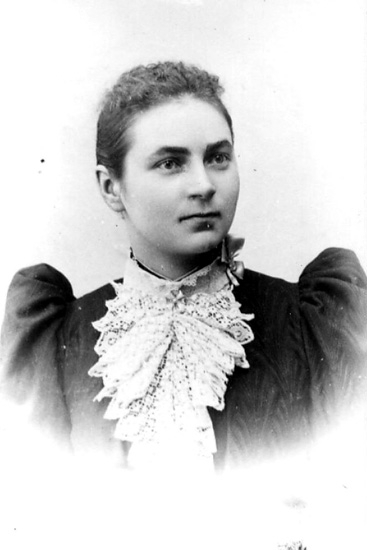 Alma Finnson, f 1870 i Bograngsberget d 1933 i Bograngen