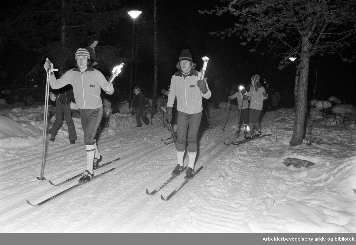 Østmarka: Lysløyper. Ny lysløype beregnet for funksjonshemmede. Februar 1975