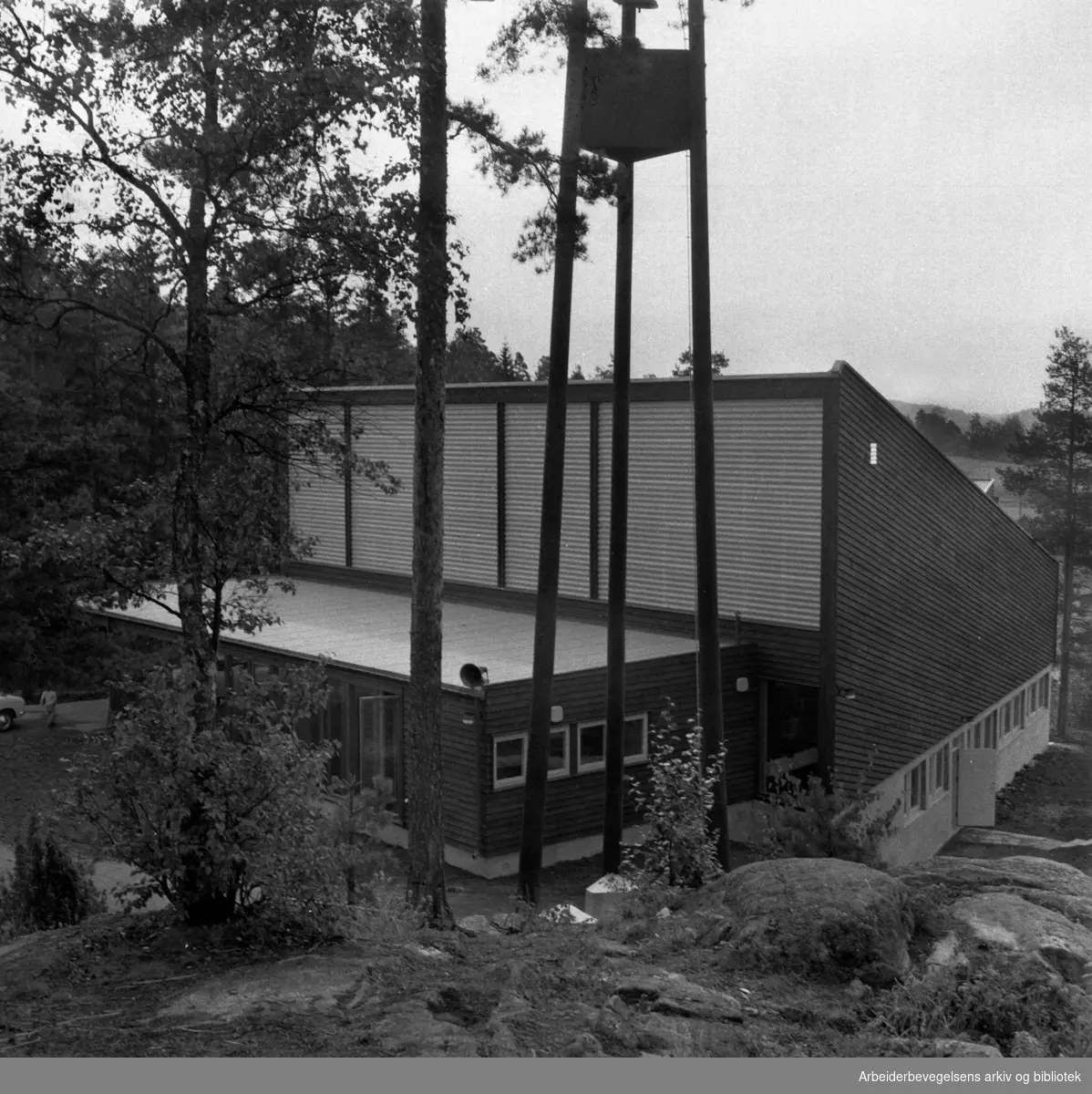 Bøler kirke. September 1960