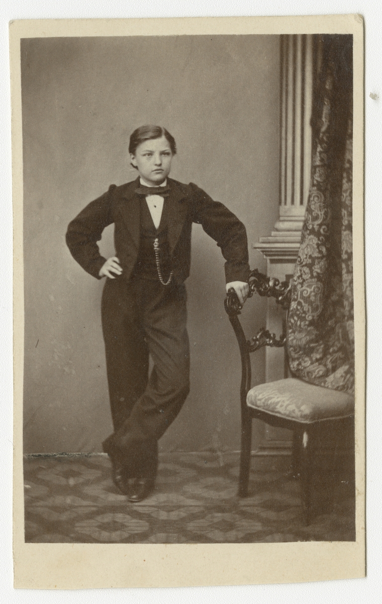 Porträtt av Nils Setterwall.

Se även bild AMA.0021833 och AMA.0021876.