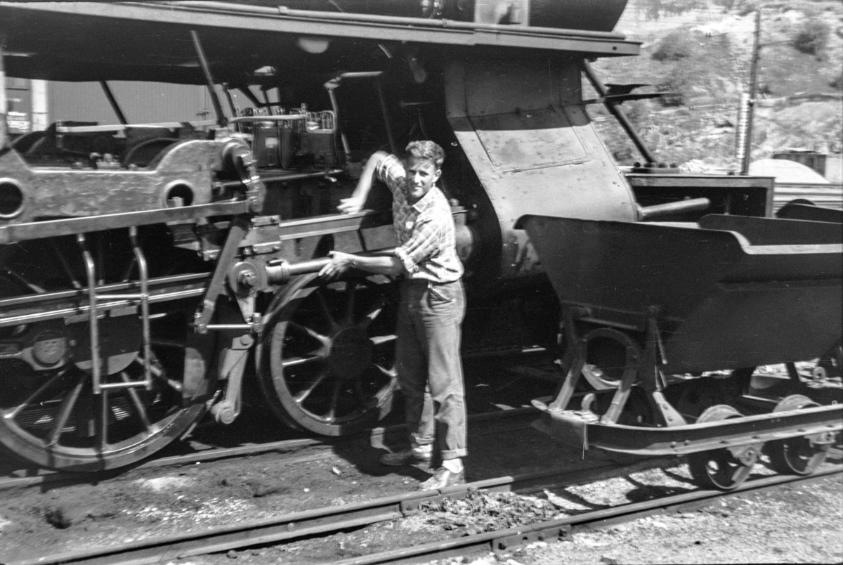Damplokomotiv type 31a nr. 285 på Bergen stasjon.