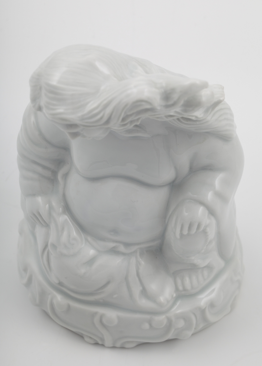 Figuren er en blanding av Buddha og Venus.