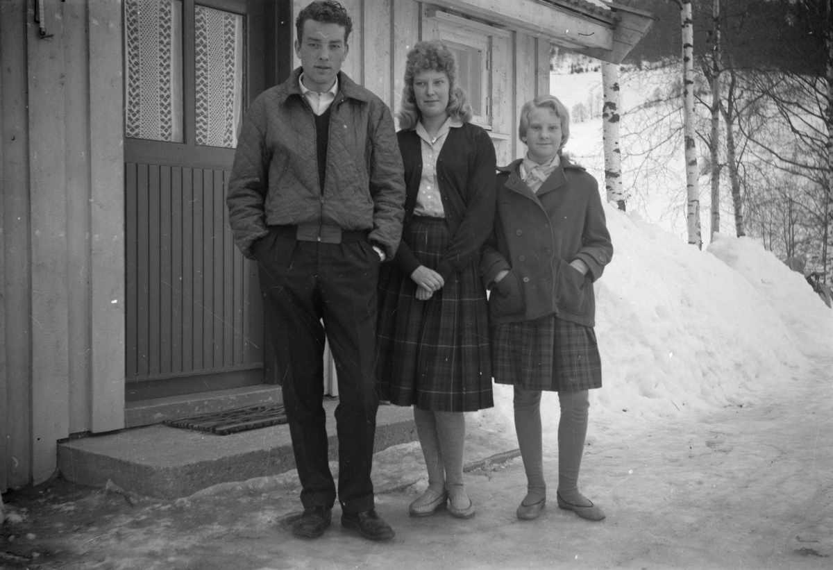 Fotografens barn, Per, Astrid og Hjørdis Børresen
