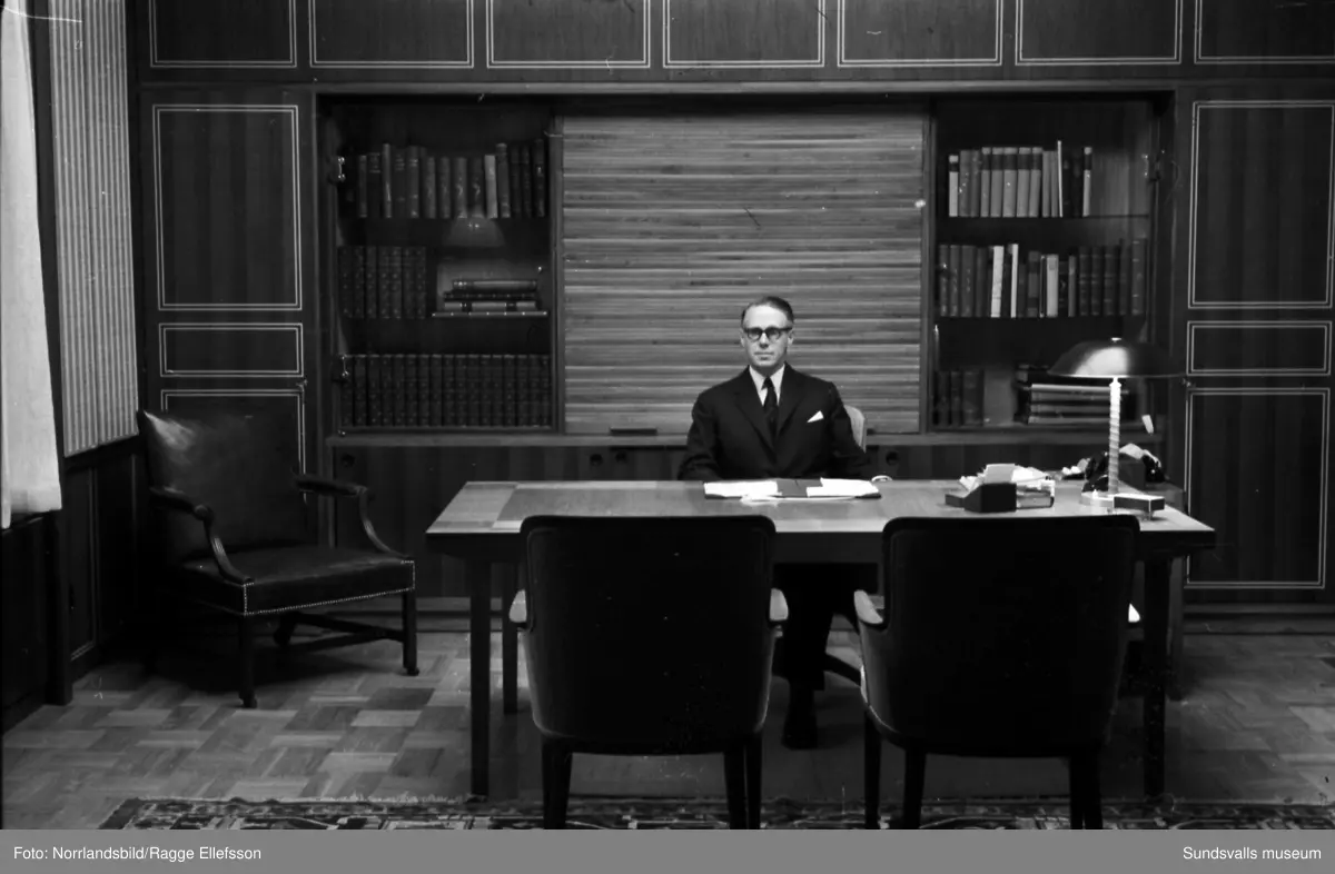 SCApersonalen samt direktör Eije Mossberg är på plats i det nybyggda