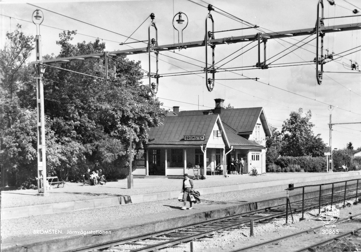 Järnvägsstationen i Bromsten.