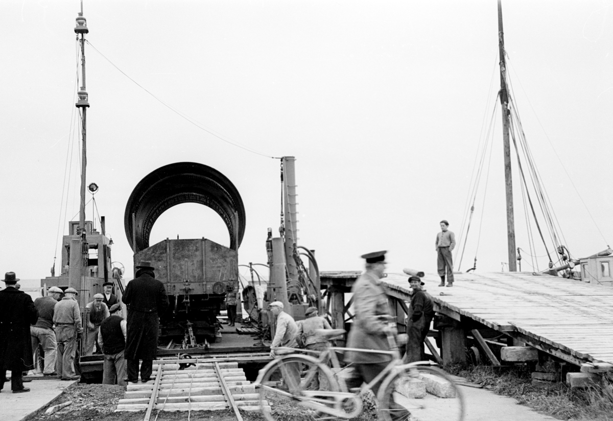 Transport av cementugn Kalmar - Degerhamn. Fotograferat av Stationsskrivare Nelson, Kalmar Central