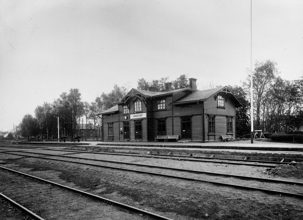 Håkantorp station