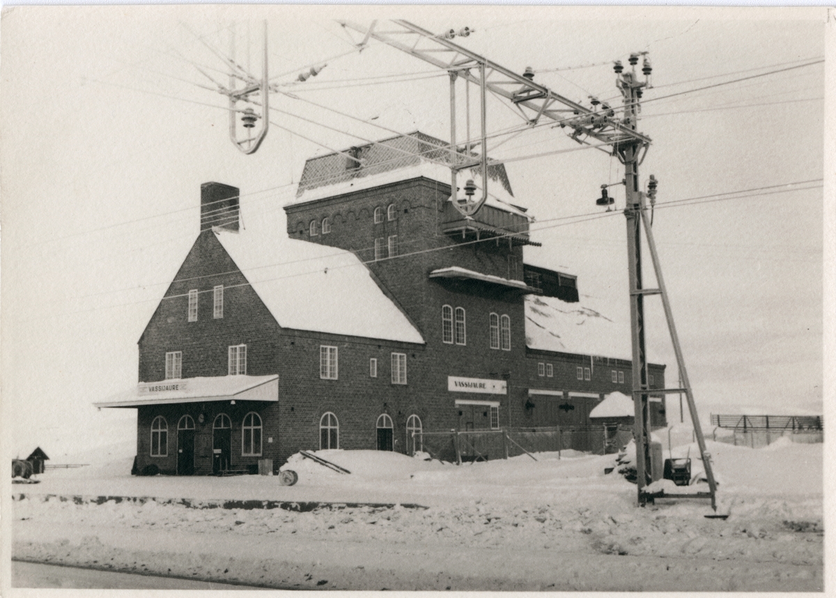 Statens Järnvägar, SJ, Stationen byggd 1902 elektrifiering 1915.