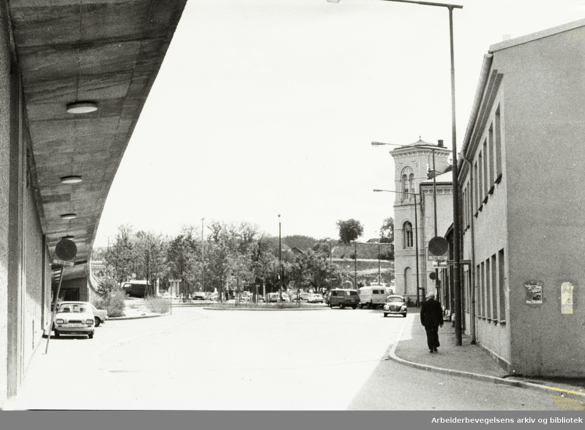 Enga mot Oslo Vestbanestasjon. August 1976