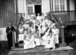 Gruppebilde fra Bakketun folkehøgskole, grønnsakskurs 1916, 