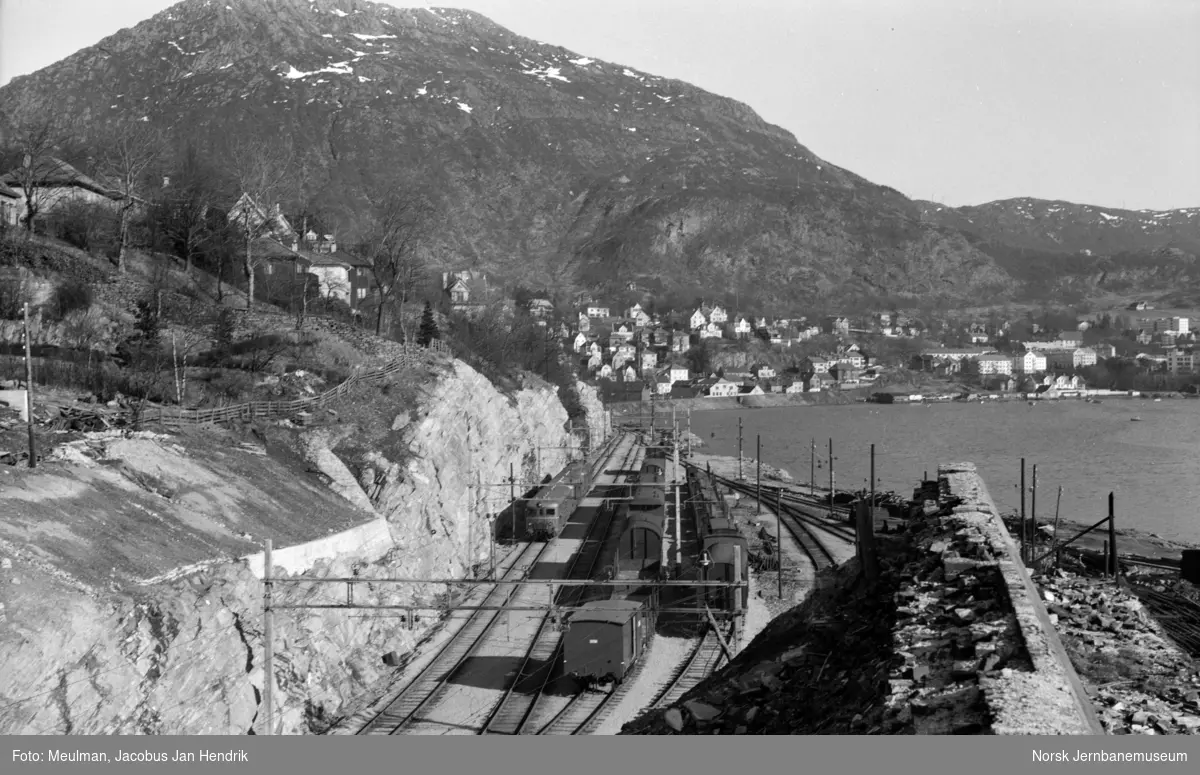 Bergen stasjon sett mot øst fra Seiersbergtunnelen.
