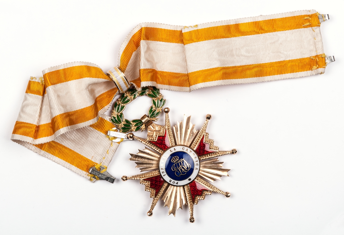 Kommendörstecken av "Orden de Isabel la catolica" Spanien, med ripsband.