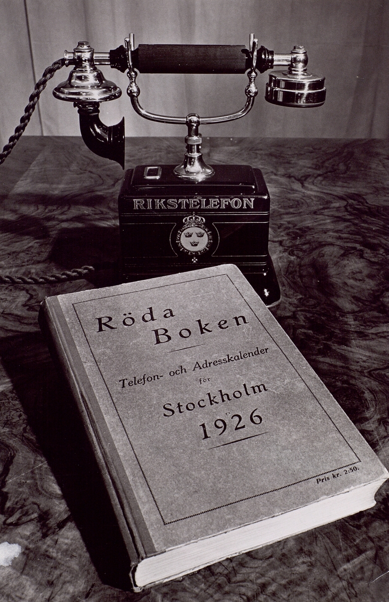 Röda Boken med en BC 300. Från byrådirektör Hise. Teleskolan.
