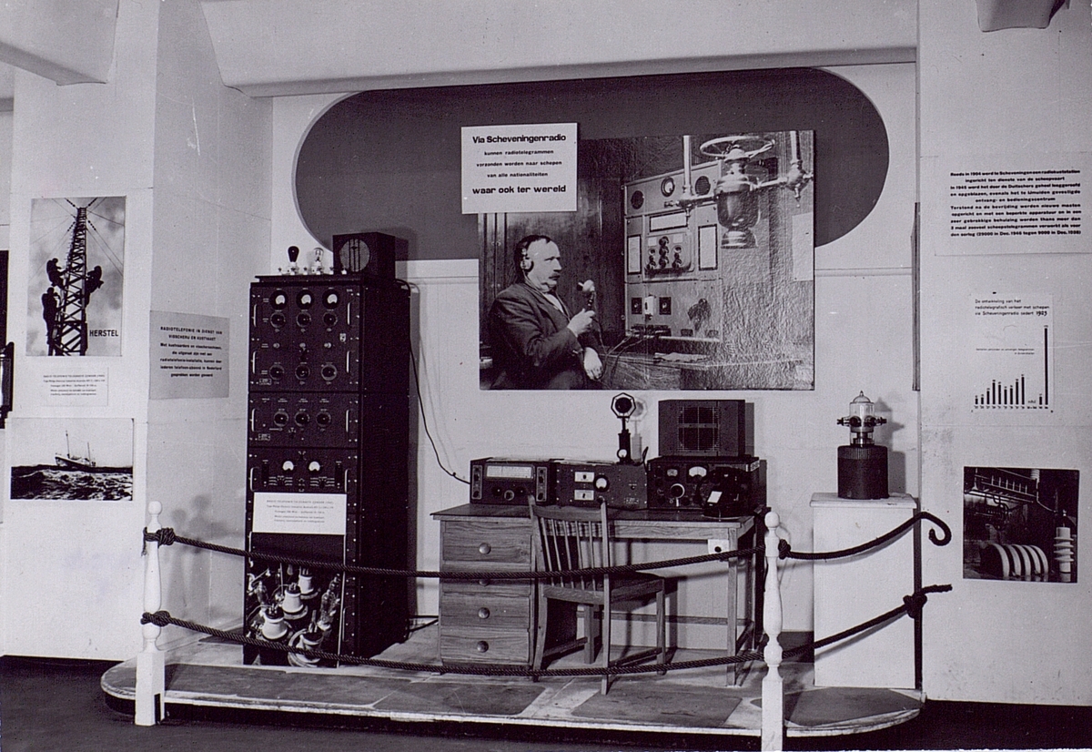 Nederlänska post-, telegraf-, och telefonutställningen i Haag februari 1947.
