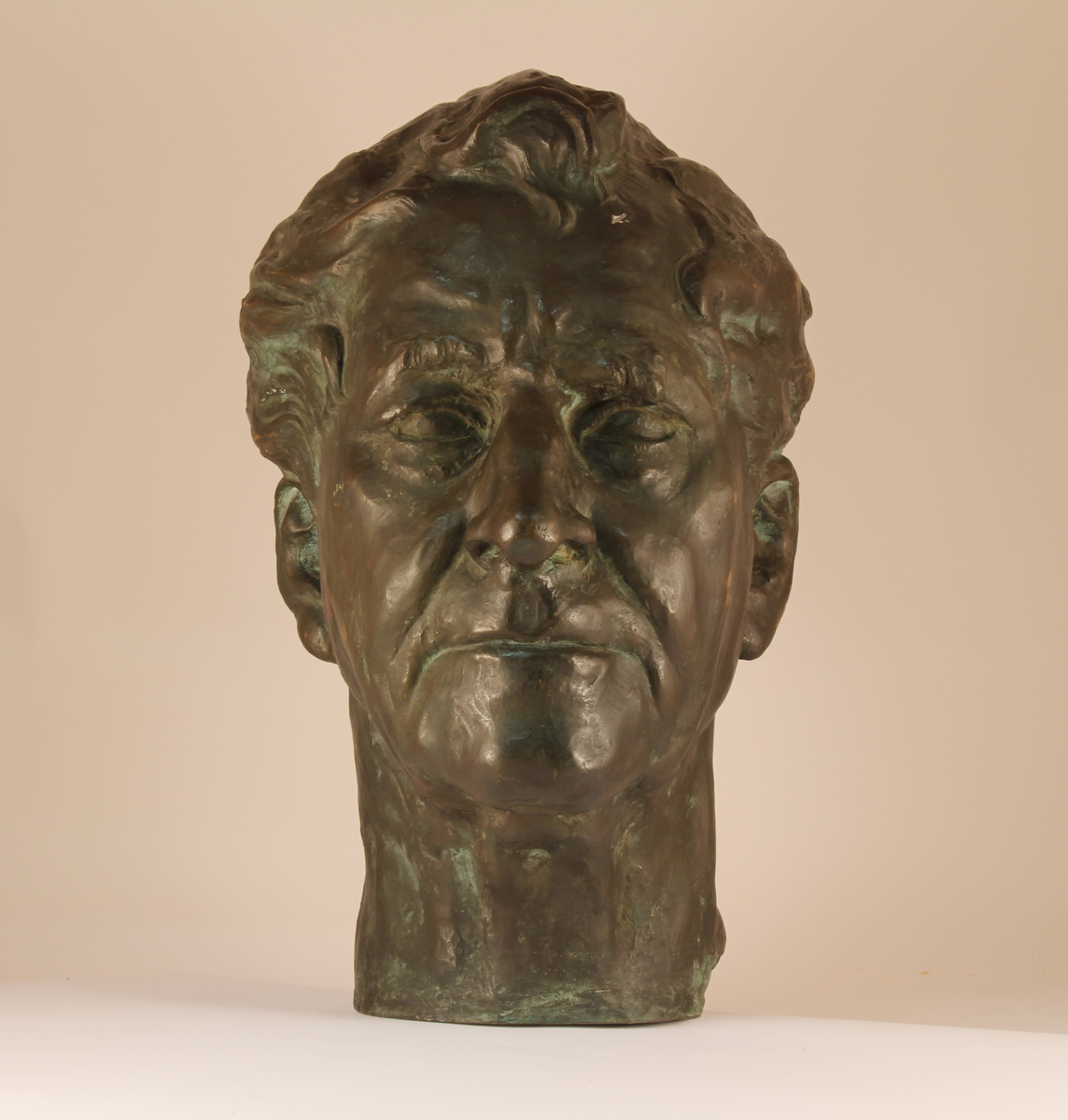 Torleiv Stadskleiv [Skulptur] Skien kommunes kunstsamling