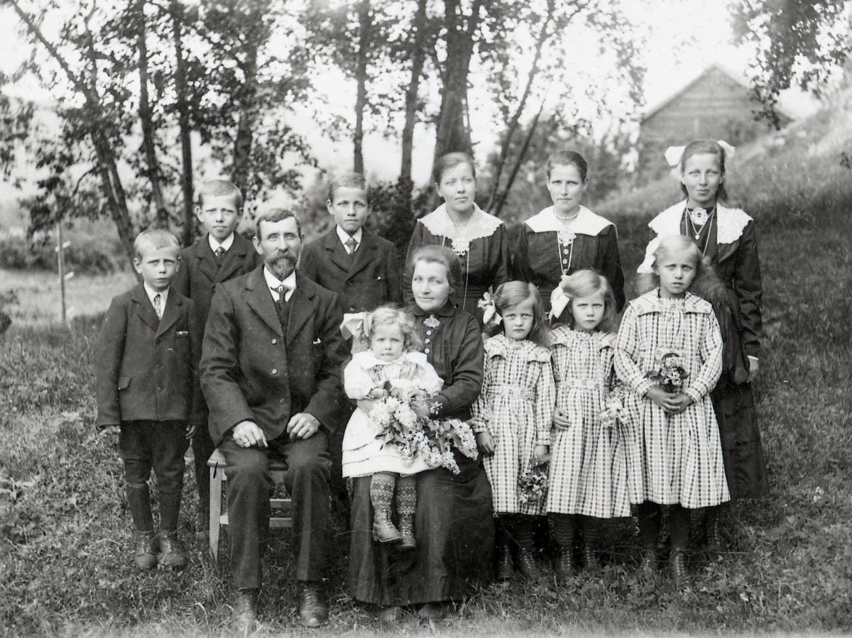 Familien Gardstad, Vang.