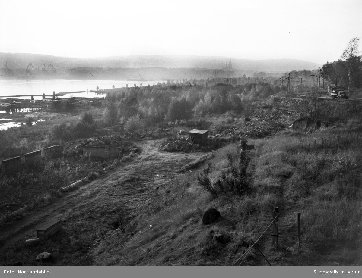 Vyer över Heffnersområdet, bilderna är tagna för ett reportage om nedlagda sågverk.