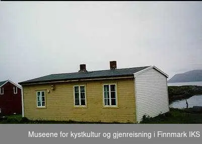 Brakkehus og naust på Melkøya