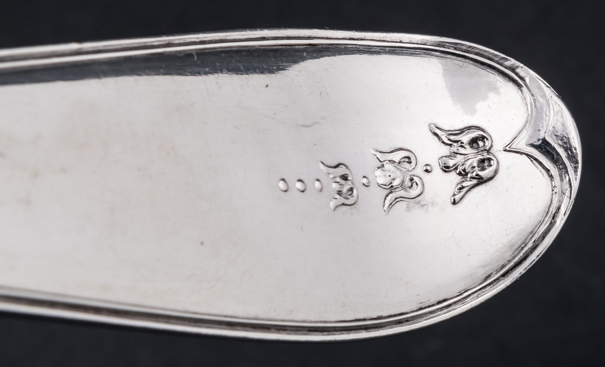 Soppslev i silver, tillverkad av silversmed Jacob Richard Borg, 1826.