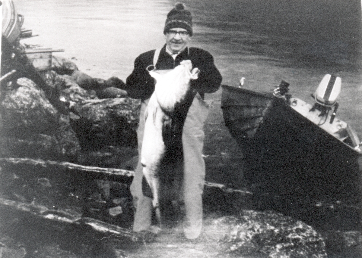Fiskefangst. Einar Andersen fra Ottemoen. Kaldfarnes, Torsken ca.1980