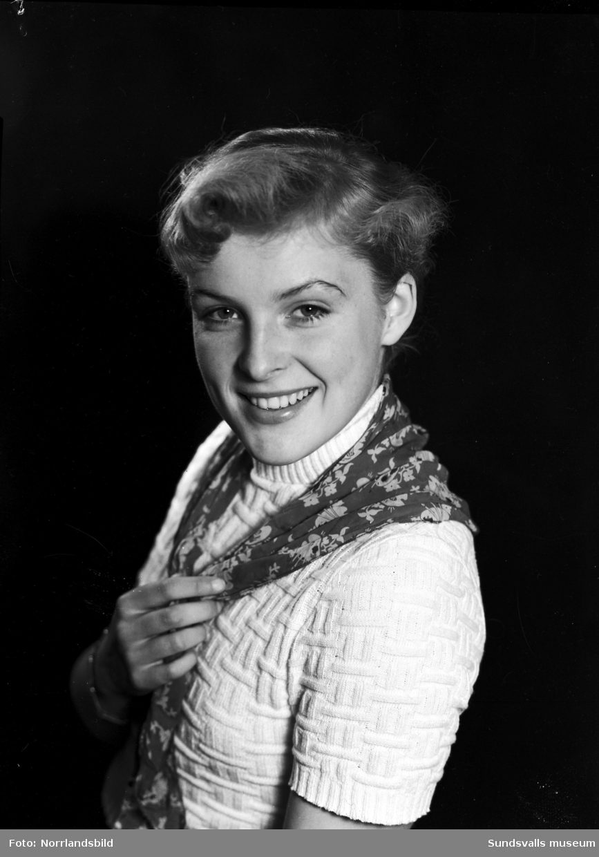 Ann-Mari Nilsson, Midälvaflickan i Ånge, porträttfoton.