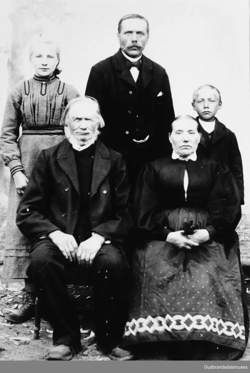 Per Godtland (f. 1832) m.familie ca. 1900