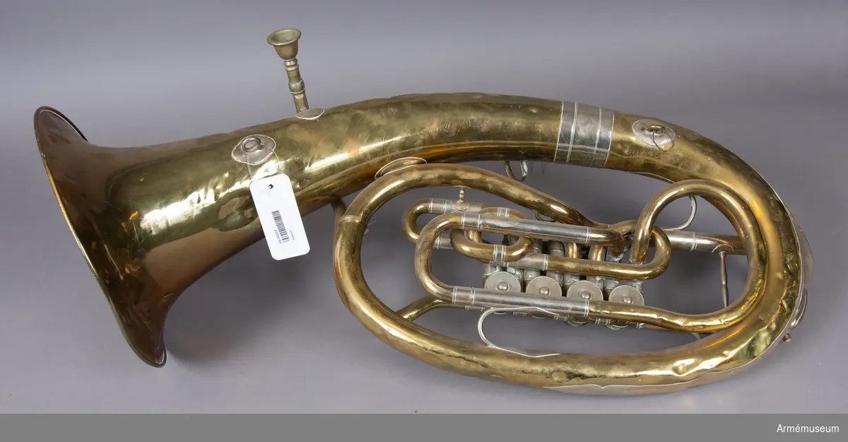 Bleckblåsinstrument vid namn eufonium vilket även kan stavas euphonium. Eufoniet kan användas i symfoniska blåsorkestrar, brassband och militärorkestrar. Ett framträdande instrument i många marscher.