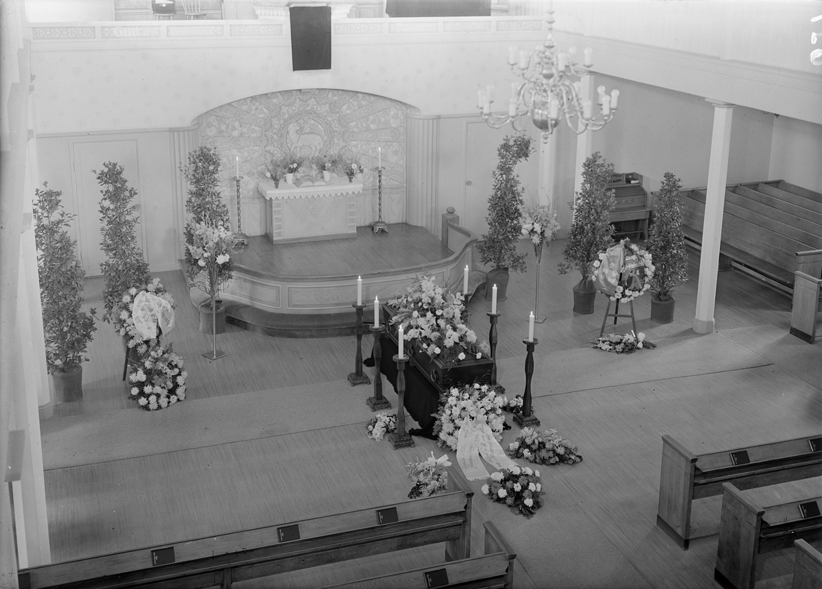 Begravning, Gamla Missionskyrkan, Uppsala 1941