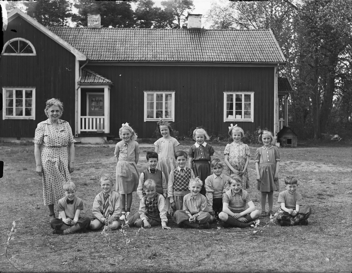 Skolklass, Yttersby småskola, Börstils socken, Uppland
